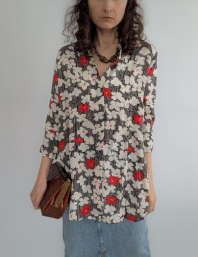 Geblümtes Hemd, locker von Masai Gr.S