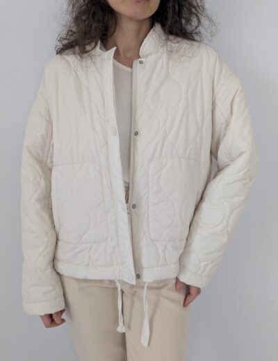 Cremefarbene Jacke oversize Gr.36, Frühling