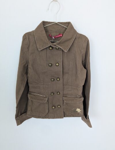 Frühlingsjacke mit Stickerei 140