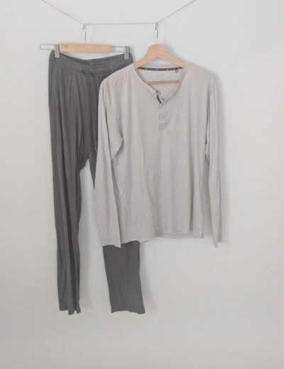 Zweiteiliger Pyjama Gr.S