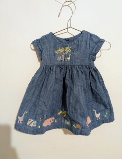 Jeanskleid mit Stickerei Bauernstil 3-6 Monate