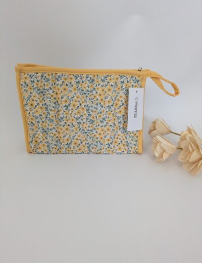 Kosmetiktasche mit Blumenmuster, neu