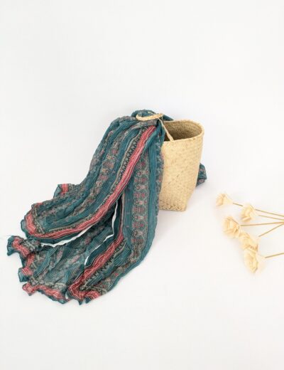 Dünner gemusterter Schal