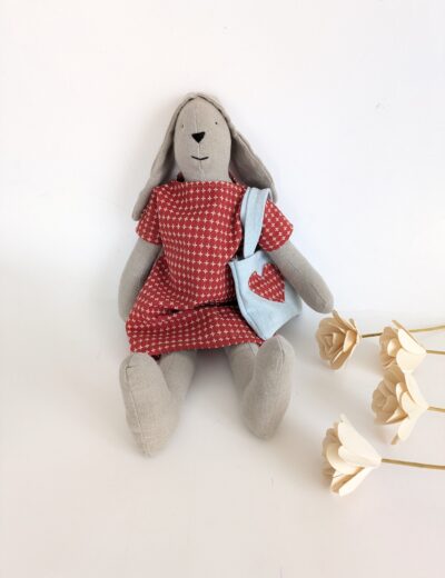 Handgefertigte Upcycling-Stoffpuppe 0+