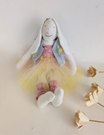 Handgefertigte Upcycling- Stoffpuppe 0+