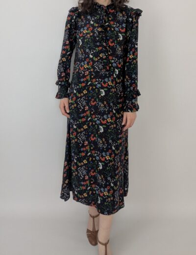 Langes geblümtes Kleid mit Rüschen Gr.M, H&M