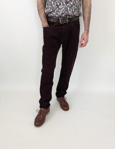 Auberginefarbene Cordhose 32/31