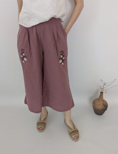 Sommerhose mit Stickerei Gr.XS