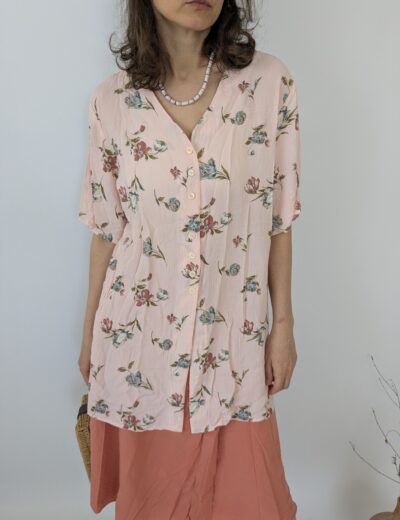 Locker geschnittene Bluse mit Blumenmuster aus Viskose Gr.M/L