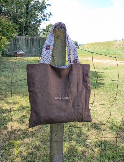 Wendbare Tragetasche „Good Vibes" mit Innentasche – Upcycling Stoffbeutel, Blumenmuster