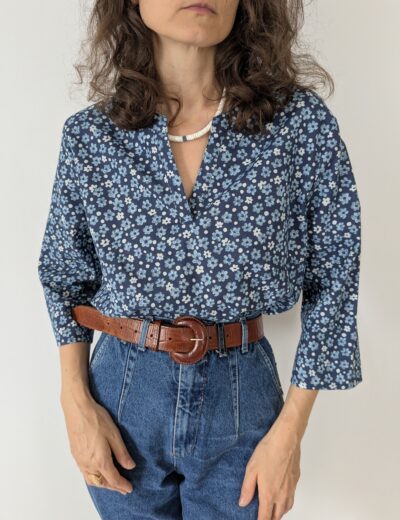 Baumwollbluse mit Blumenmuster 44