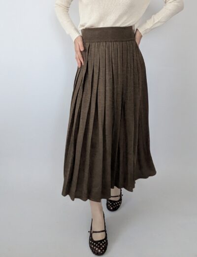 Wollrock bin Max Mara Gr.36