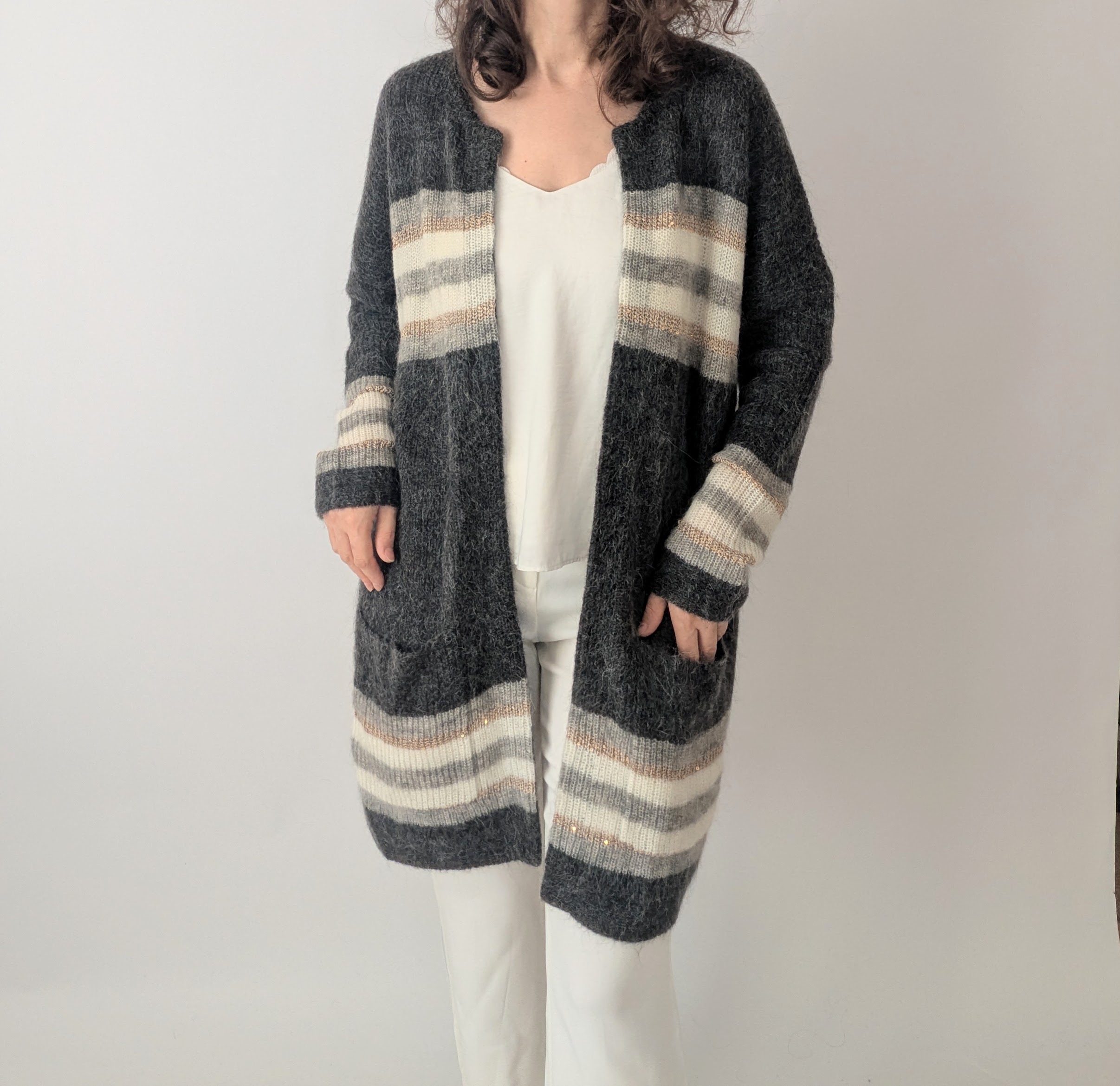 Langer Mohair-Cardigan von Claire Woman mit Streifen und Pailletten, Gr. 44
